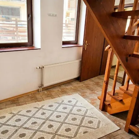شقة Penthouse Duplex Large 2 Bedroom Mp1